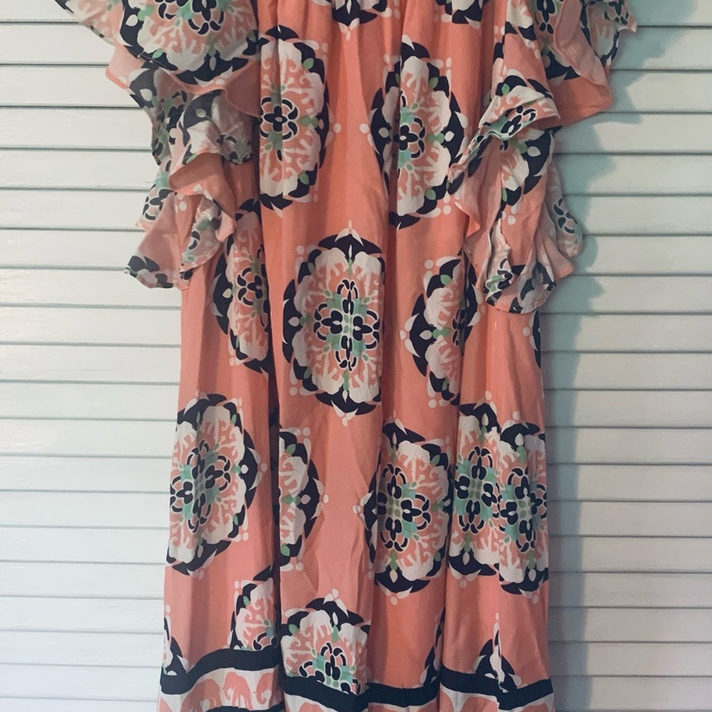 Crown & Ivy Coral Floral Dress Size Medium NWOT